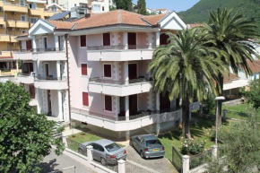 Гостиница Monteroyale Apartment  Будва